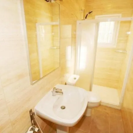 Hébergement de vacances Casa Denia, 3 Dormitorios, 6 Personas - Es-219-2 Dénia