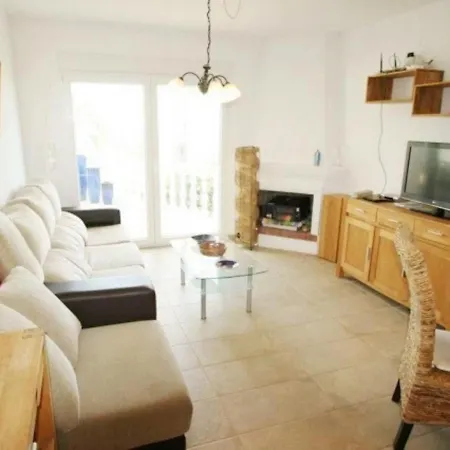 Casa Denia, 3 Dormitorios, 6 Personas - Es-219-2 * Dénia